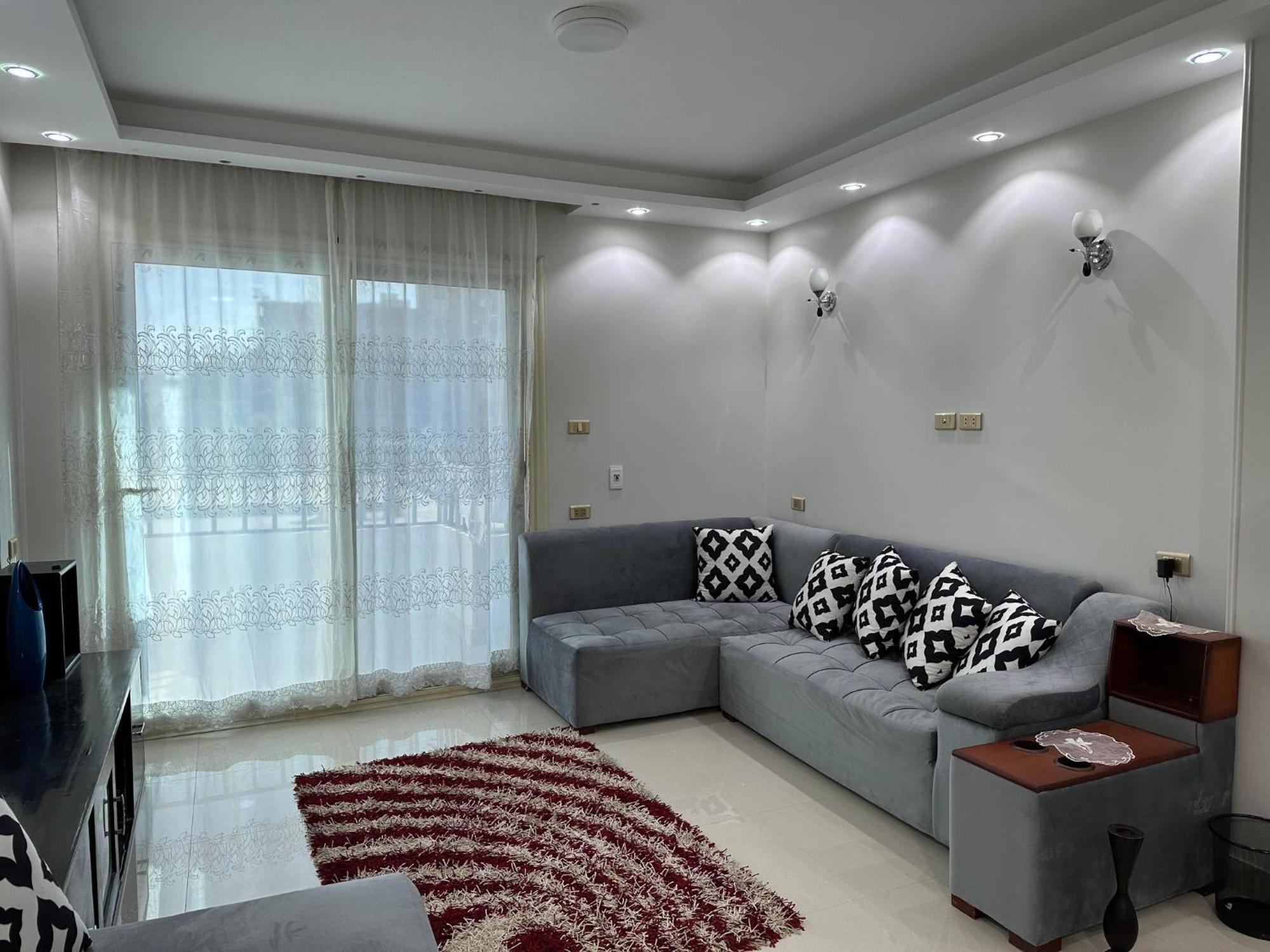 Comfy Luxurious Apartments In Central Location In Mansheyet El Bakry East Caïro Buitenkant foto