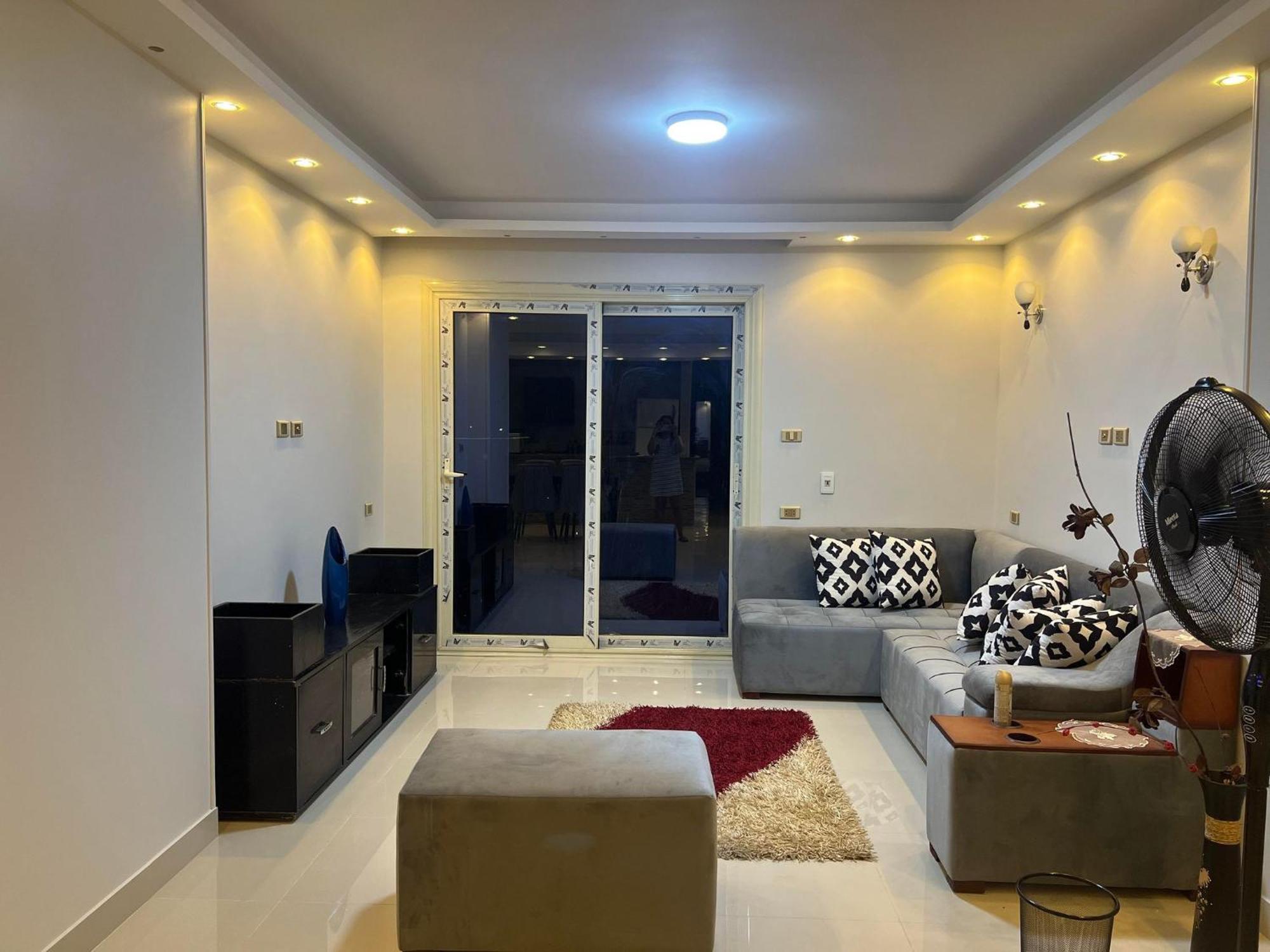 Comfy Luxurious Apartments In Central Location In Mansheyet El Bakry East Caïro Buitenkant foto
