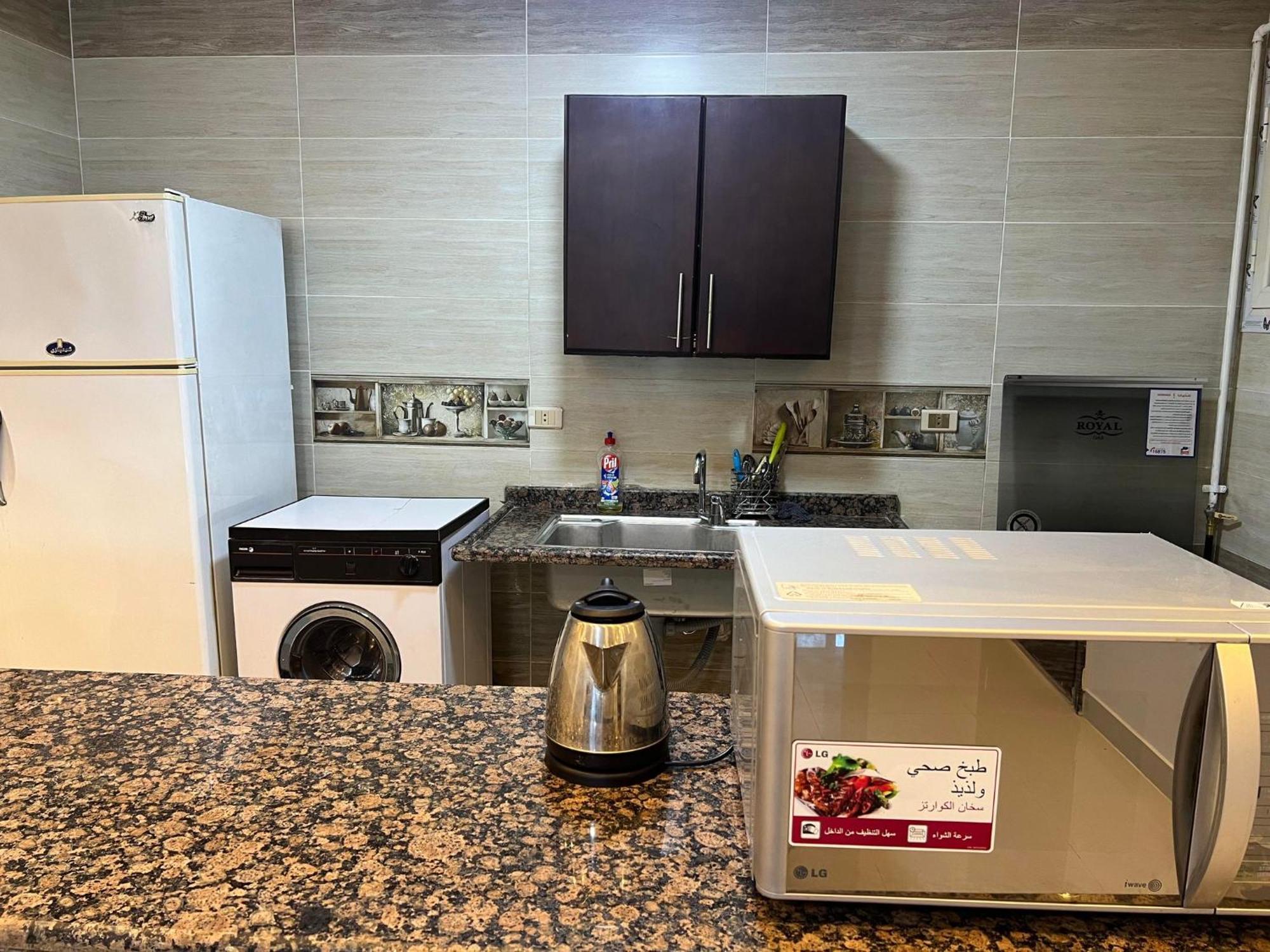 Comfy Luxurious Apartments In Central Location In Mansheyet El Bakry East Caïro Buitenkant foto