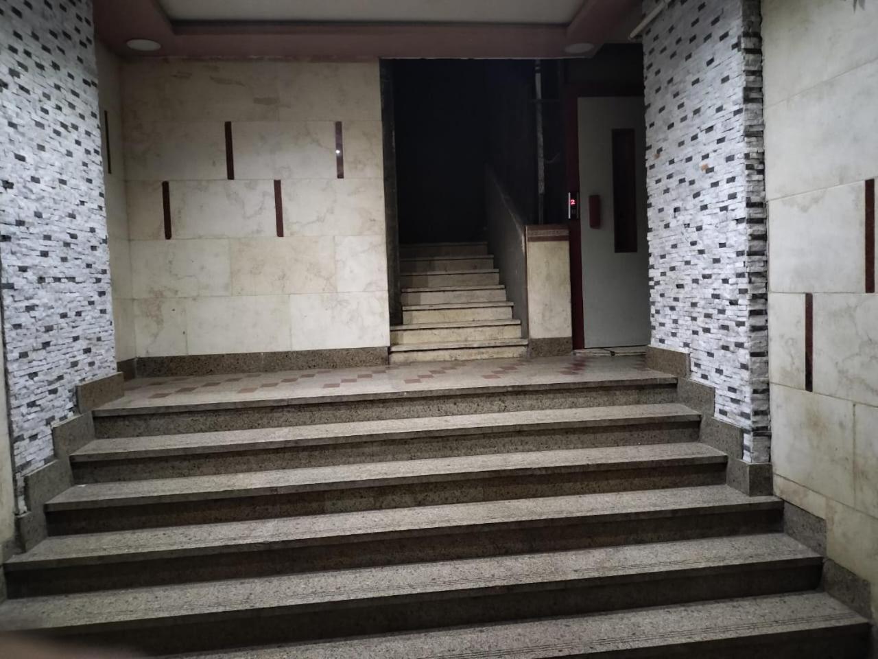 Comfy Luxurious Apartments In Central Location In Mansheyet El Bakry East Caïro Buitenkant foto